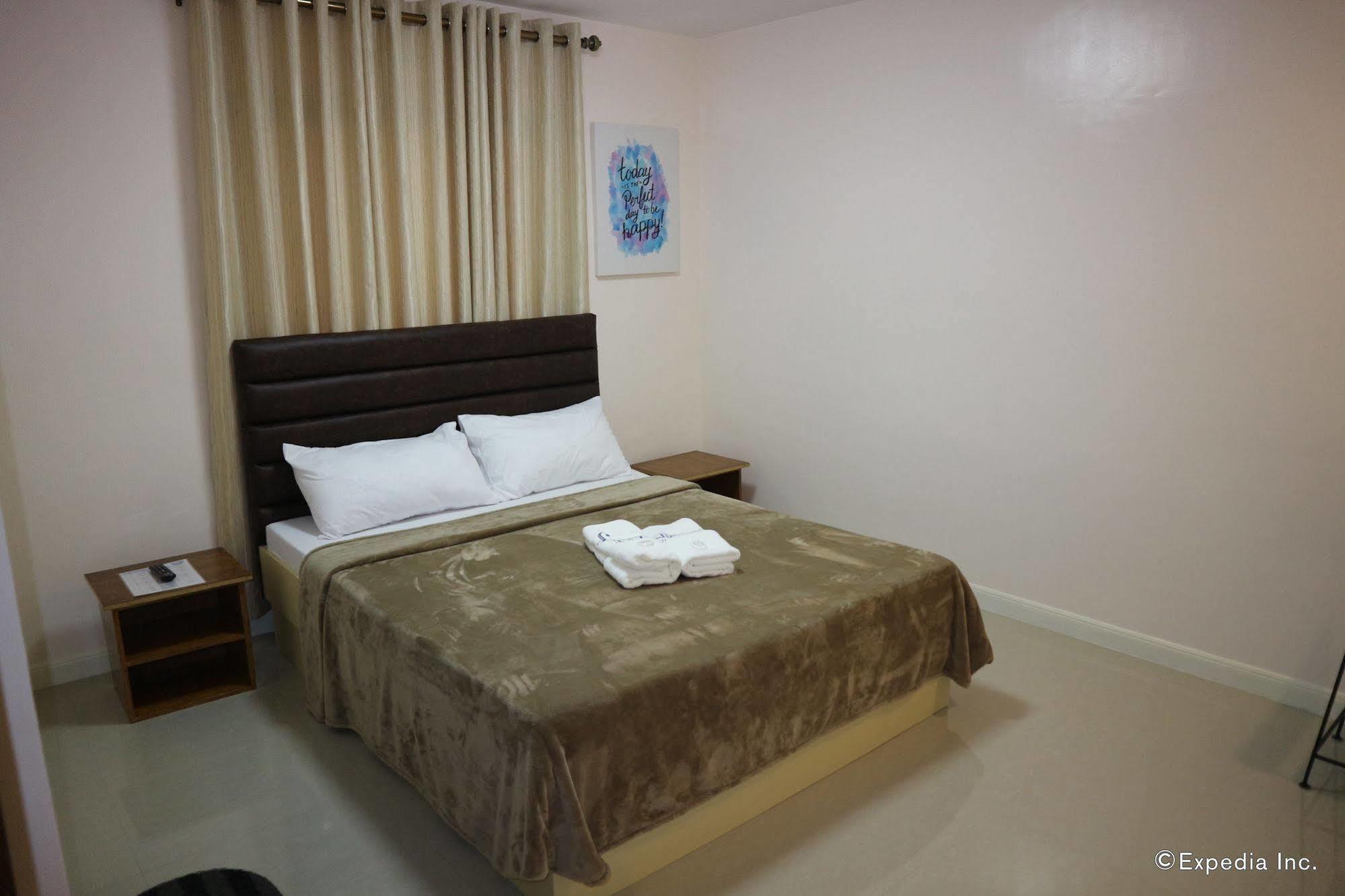 La Trinidad Pension House Kalibo Exterior foto